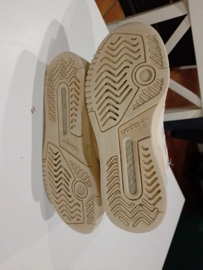 Basket Adidas - photo numéro 6