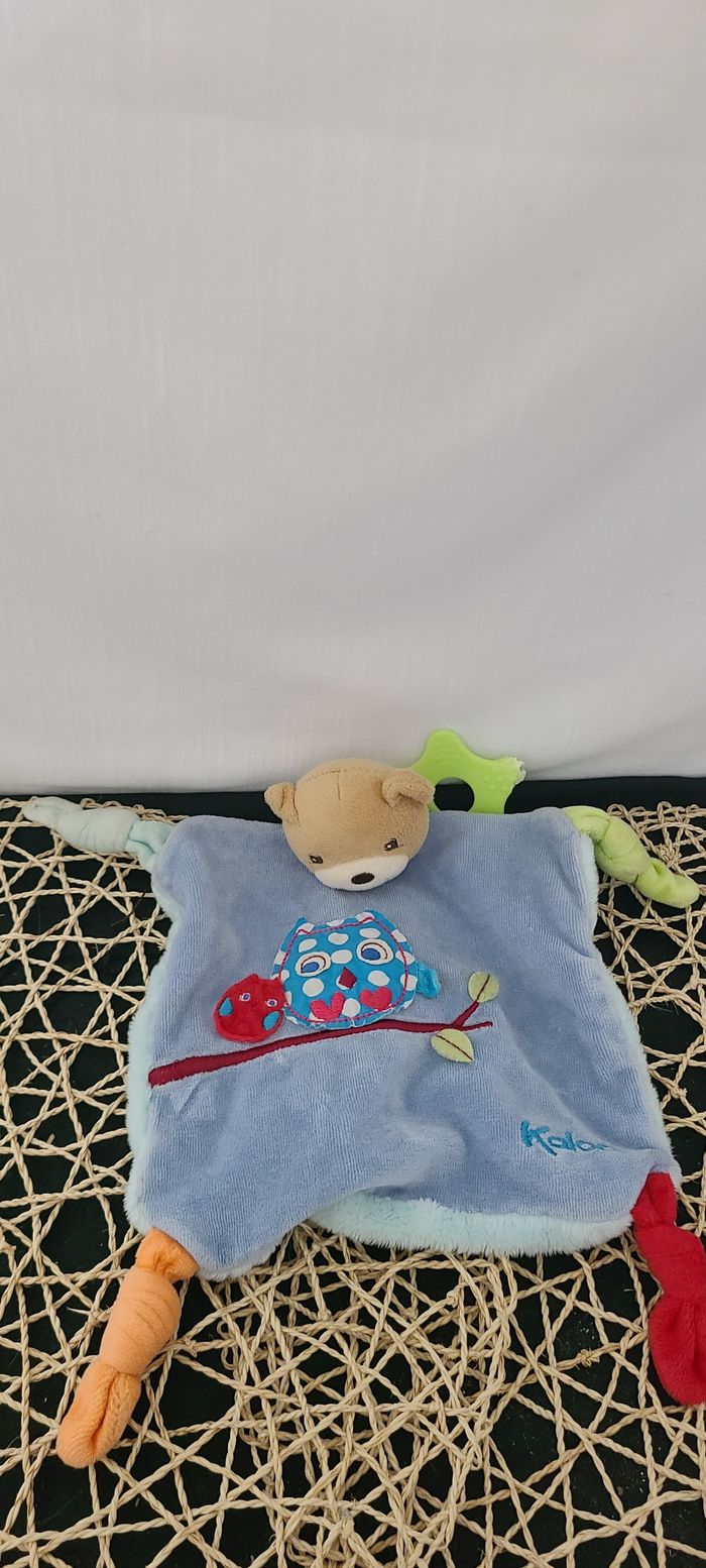 Doudou plat Ours bleu hibou chouette anneau dentition KALOO