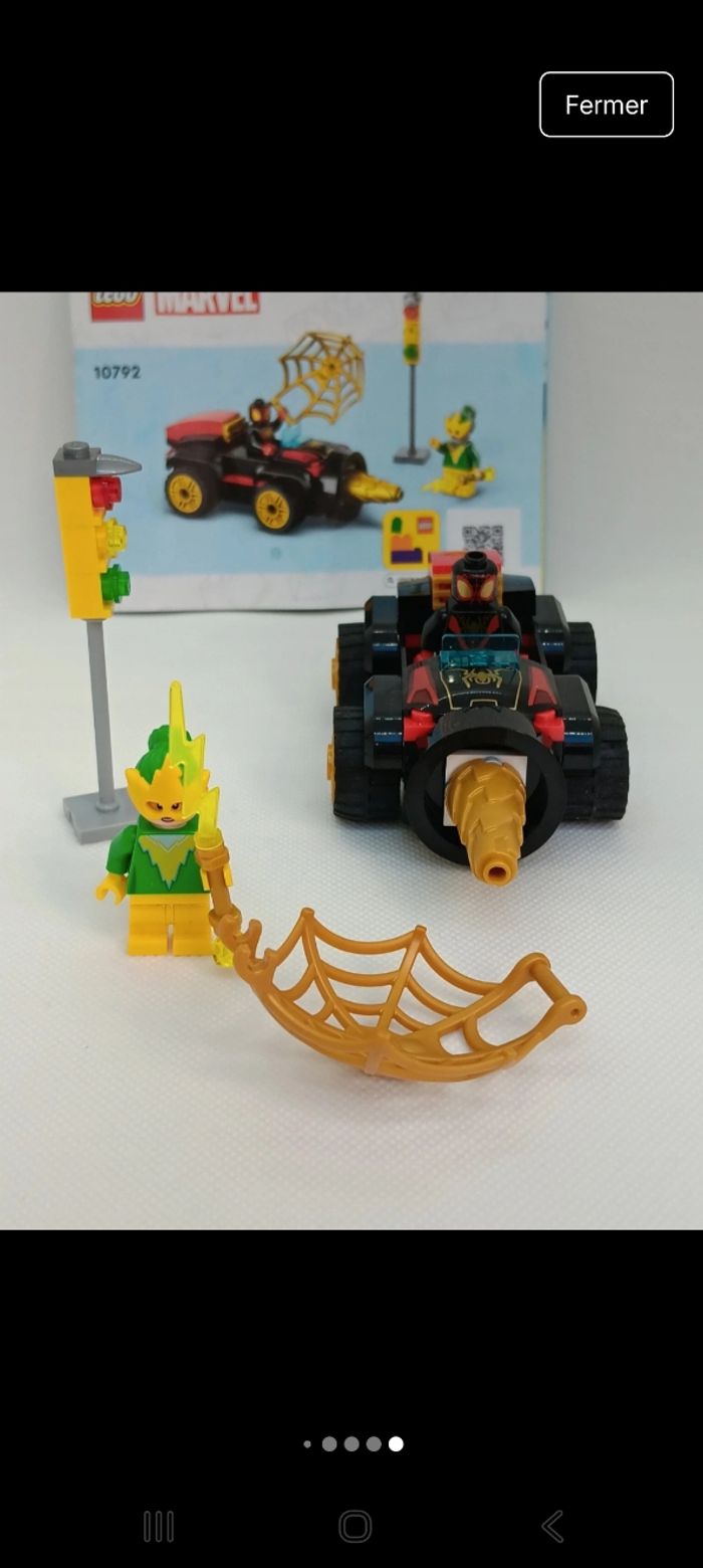 Figurine Lego Marvel spiderman 
Complet 
Avec Notice - photo numéro 5