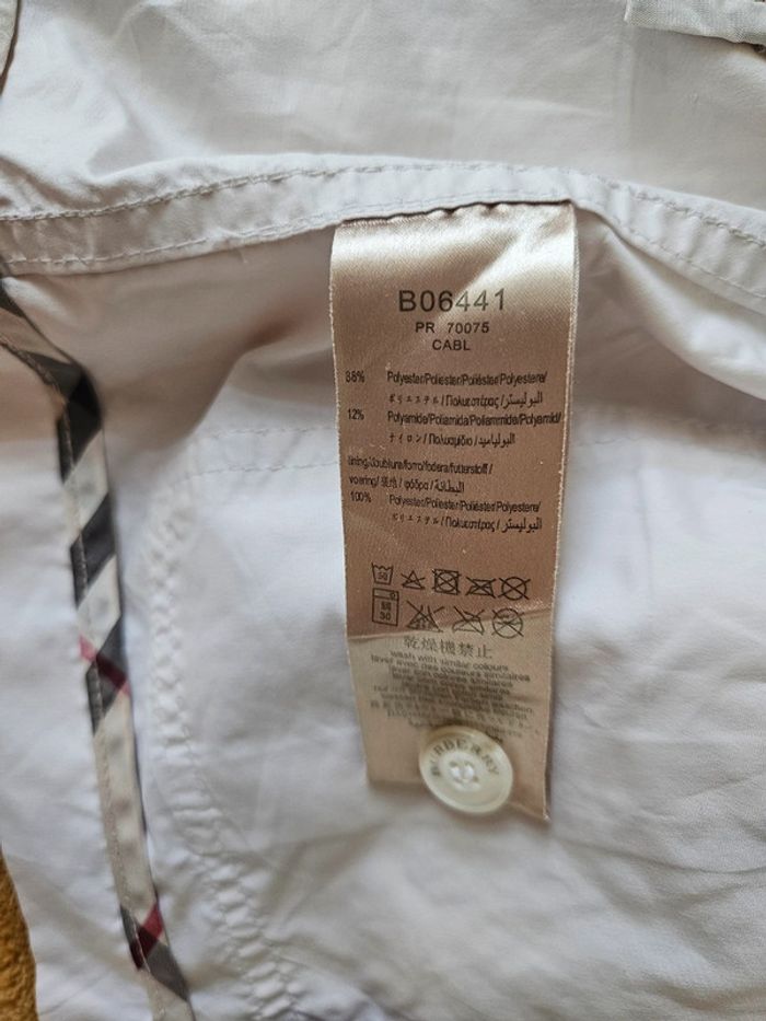 Trench Burberry 3 ans - photo numéro 4