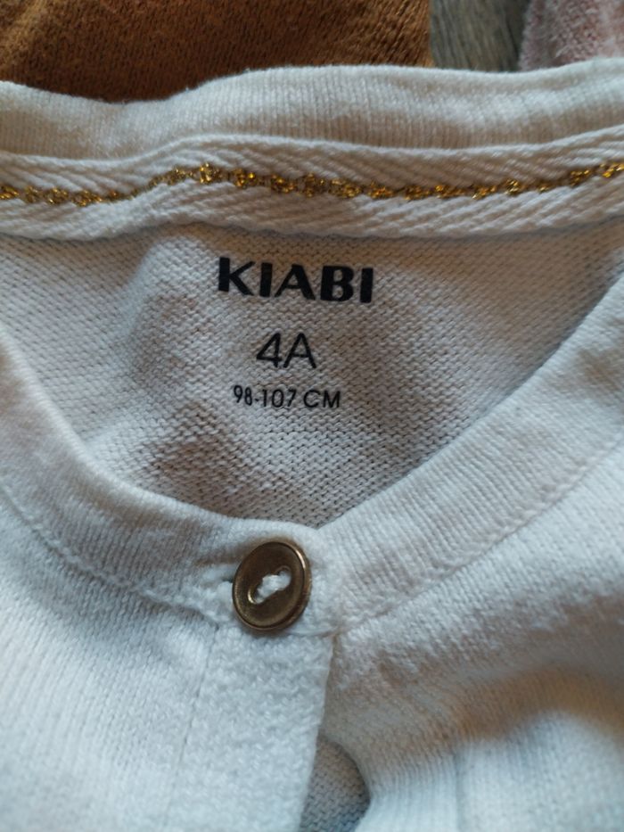 Lot de 3 gilets 4 ans - photo numéro 2