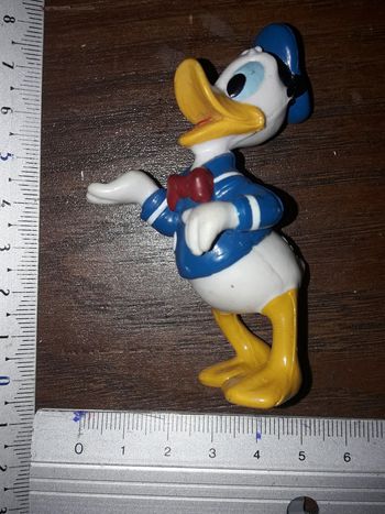 donald de disney figurine