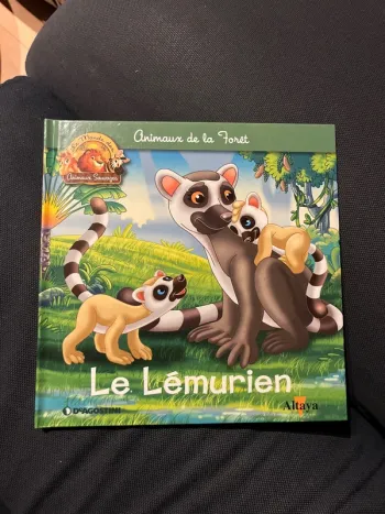 Livre pour enfants altaya le lémurien