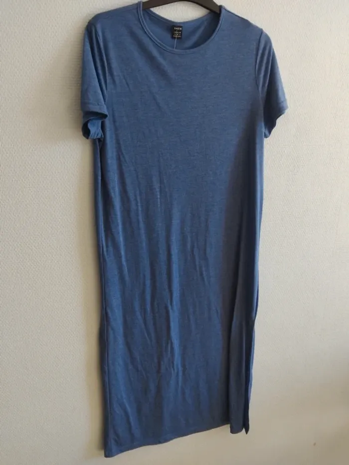 Robe taille M - photo numéro 3