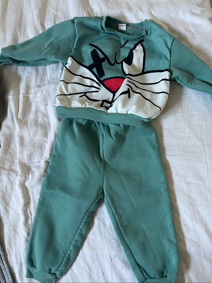 Ensemble 12/18mois