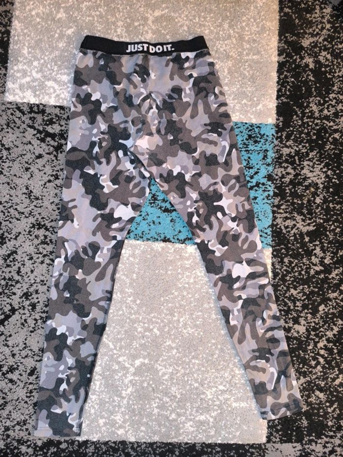 Leggings Nike - photo numéro 3