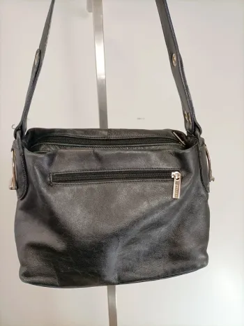 Sac à main sacoche cuir noir Etrier chic vintage été