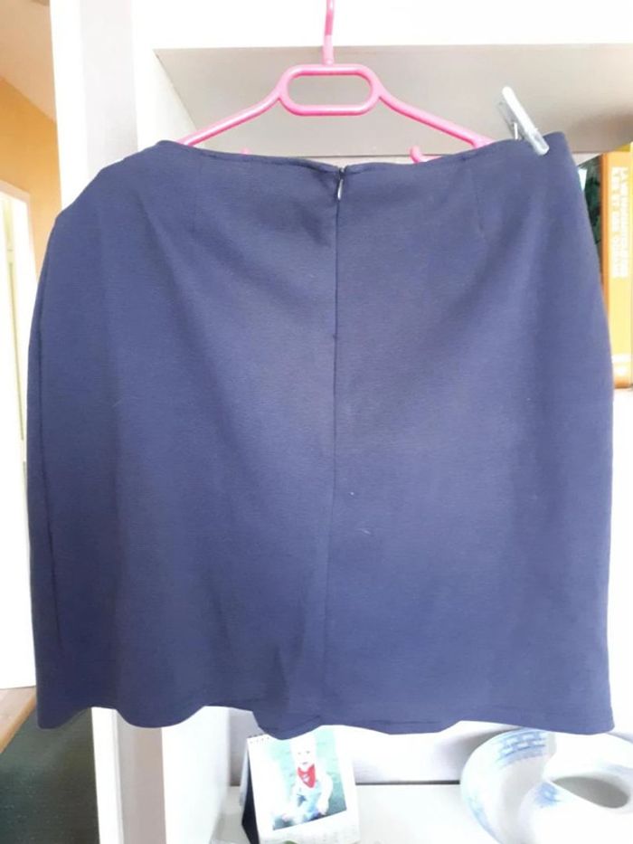Jupe bleu marine - photo numéro 2