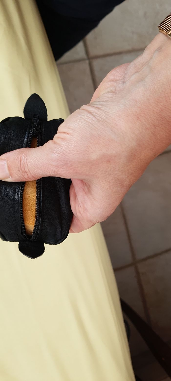 Porte monnaie en cuir souple - photo numéro 4