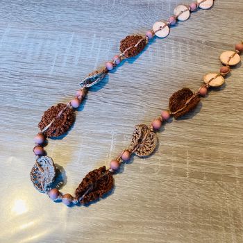 Collier marron 🌿