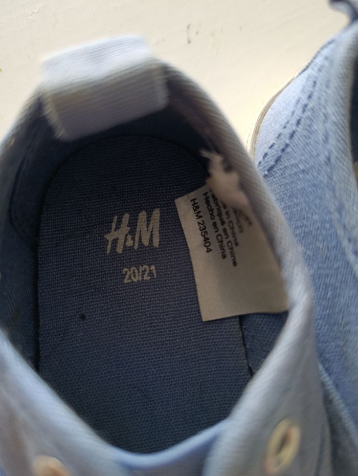 Chaussures pointure 20/21 - photo numéro 2