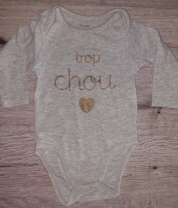 Body bébé T : 9 mois