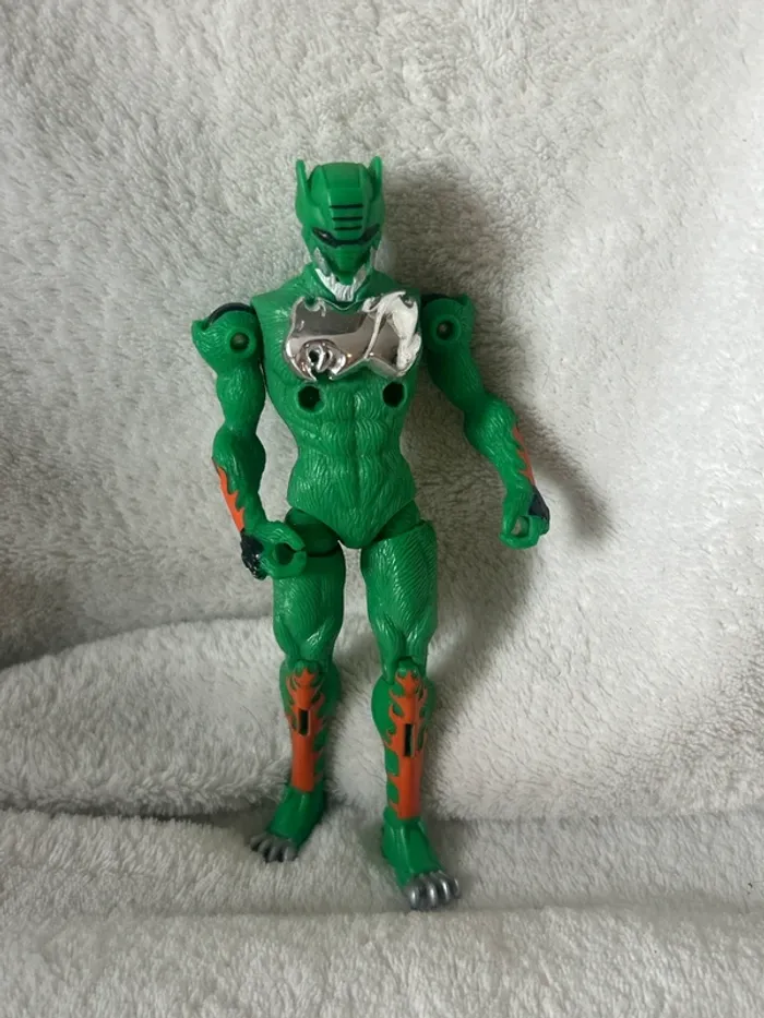 Figurine Power Rangers Jungle Fury – Battlized Animalized