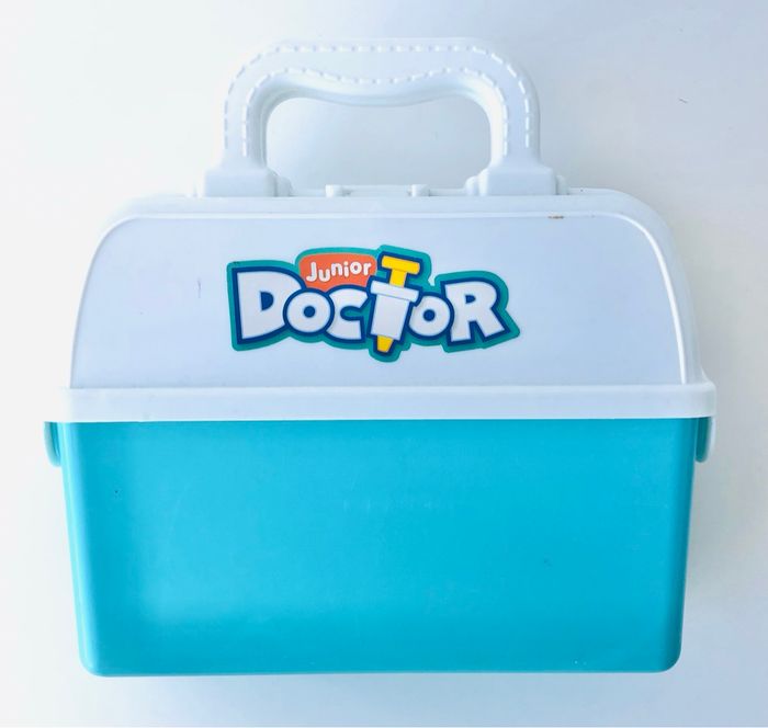 Malette de docteur - photo numéro 3