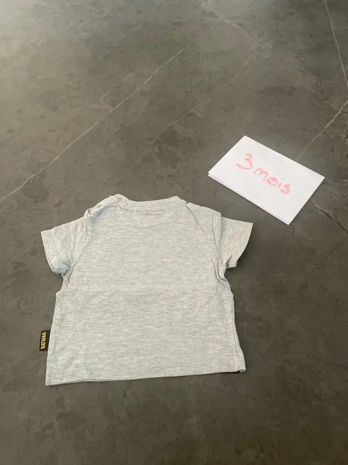 Teeshirt - photo numéro 2