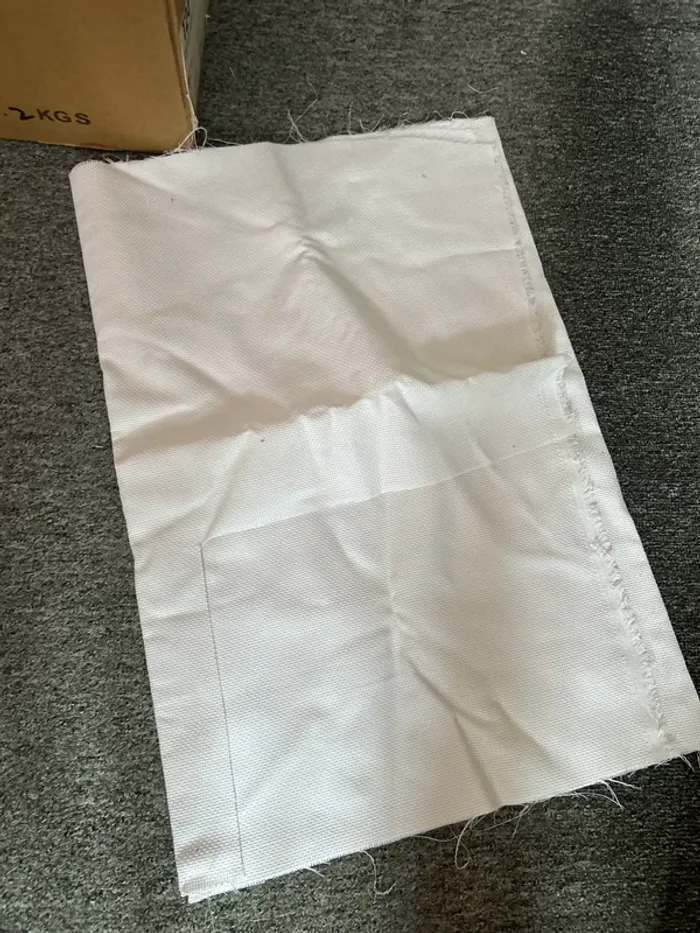 Toile à broder - photo numéro 2