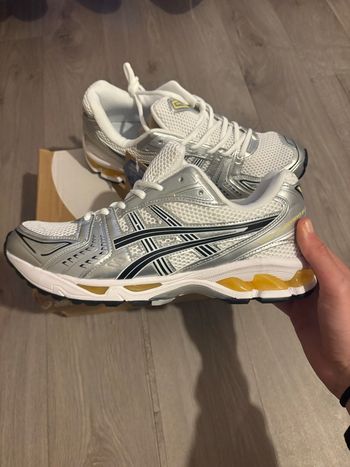 Chaussures Asics Gel Kayano 14