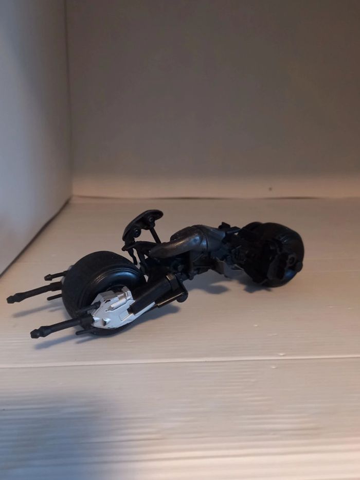 Batman moto dark night - photo numéro 3