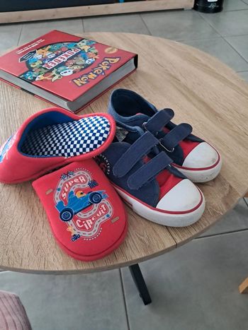 Lot chaussure et chaussons