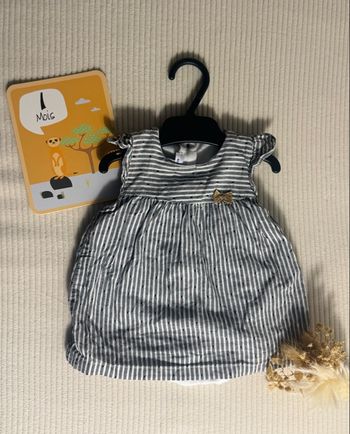 Robe bébé fille Absorba 1 mois – rayures gris/blanc & broderie pois doré