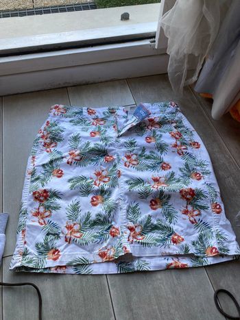 Jupe camaïeu, taille 36