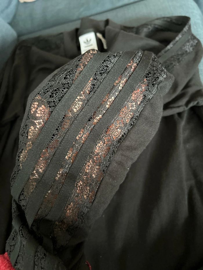 Robe pull adidas taille 38/40 - photo numéro 4