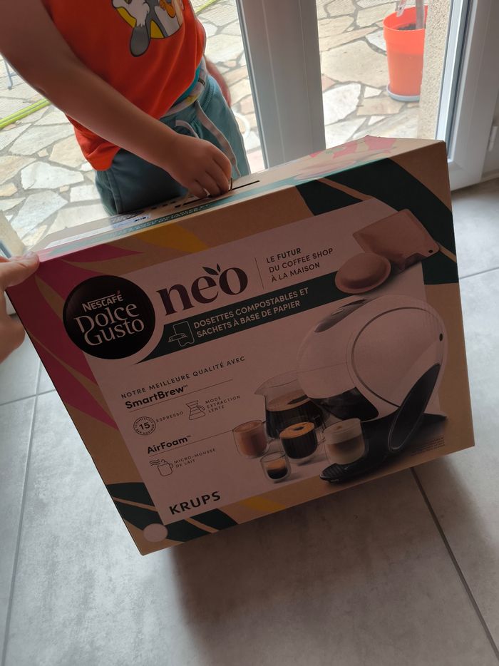 Machine à café NESCAFÉ Dolce Gusto NEO Latte - photo numéro 2