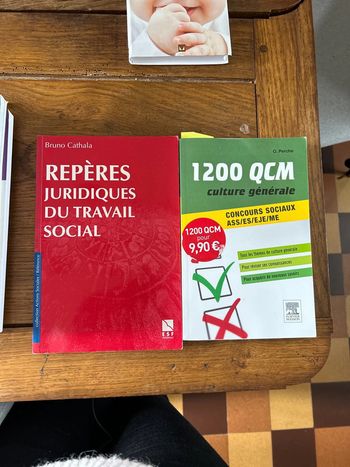 Mot livres social