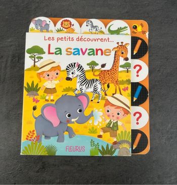 Livre les petits découvrent la savane