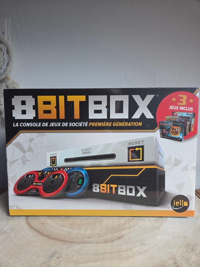Console Jeu de Société 8 Bit Box