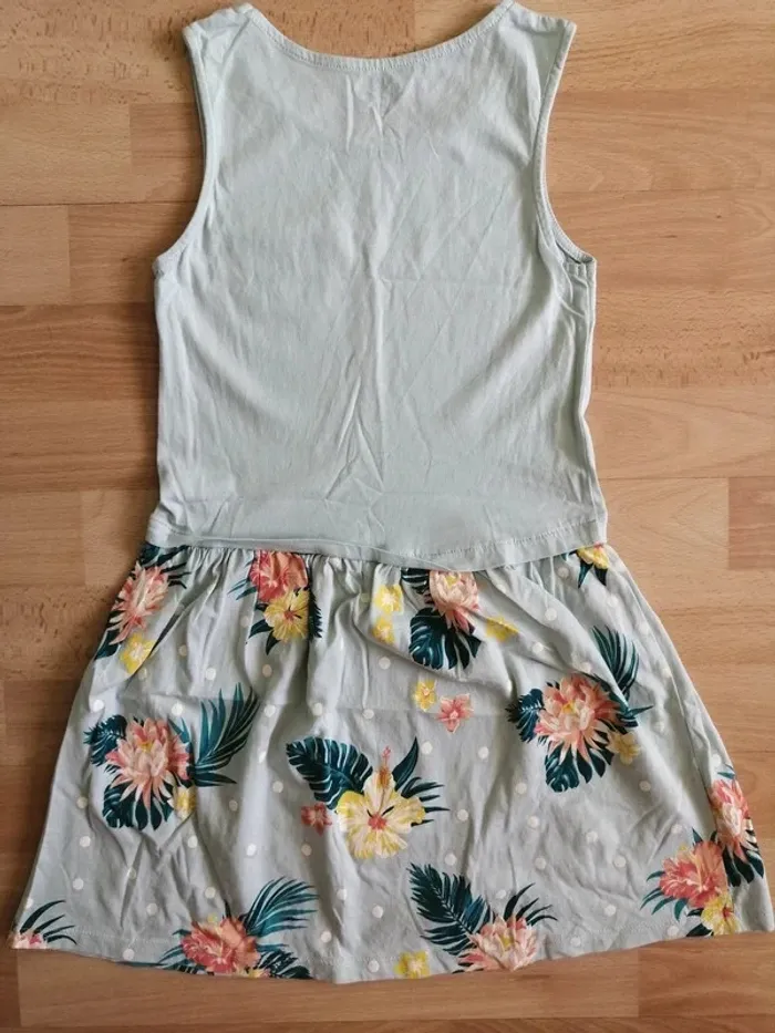 Robe été sans manches style tropical Kiabi 8 ans - photo numéro 3