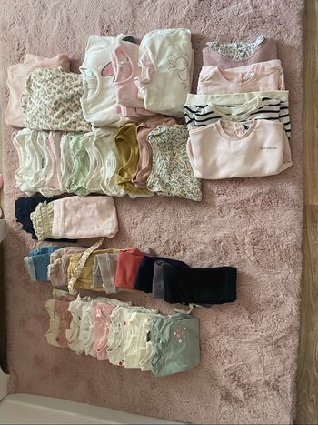 Lot vêtements bébé fille 18 mois