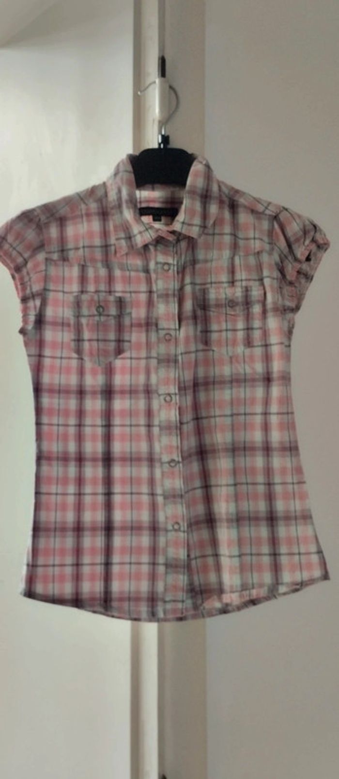 Chemise sans manche