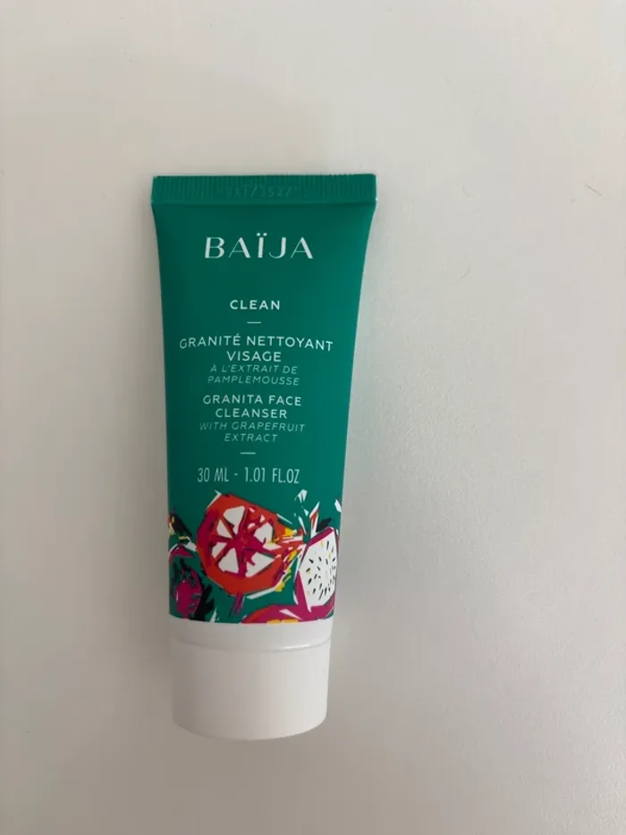 Nettoyant visage Baïja – pamplemousse (30 ml – neuf)