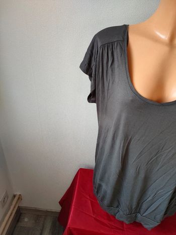 Tee-shirt/top gris camaïeu T.3/L/40