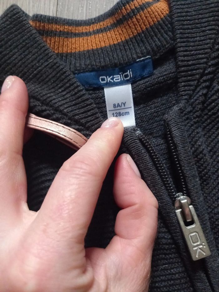 Gilet zippé gris foncé - photo numéro 2
