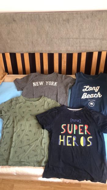 Lot tee-shirts