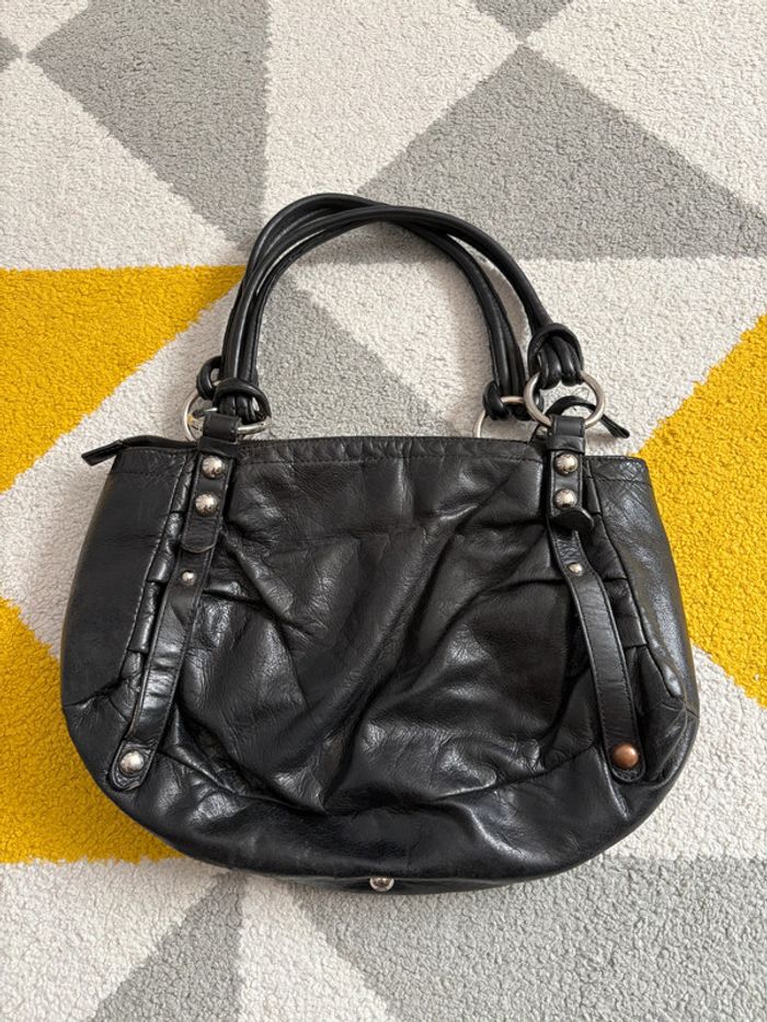Sac à main en cuir Coccinelle couleur noir - photo numéro 2