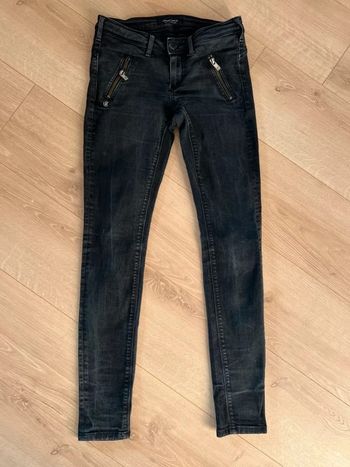 Jean noir Scotch