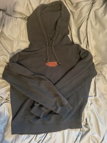 Sweat-shirt à capuche stranger things