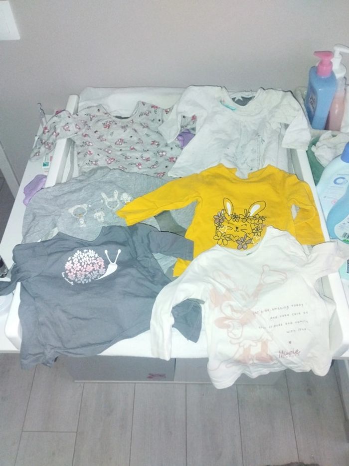 Lot t-shirts manches longues bébé
