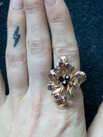 Bague fantaisie a strass