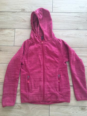 Polaire capuche rose