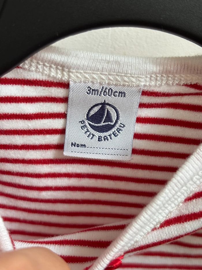 Lot 2 bodies rayés Petit Bateau 3 mois - photo numéro 10