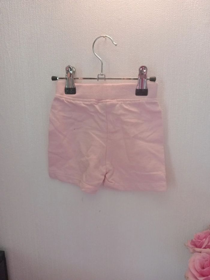 Short 12 mois - photo numéro 4
