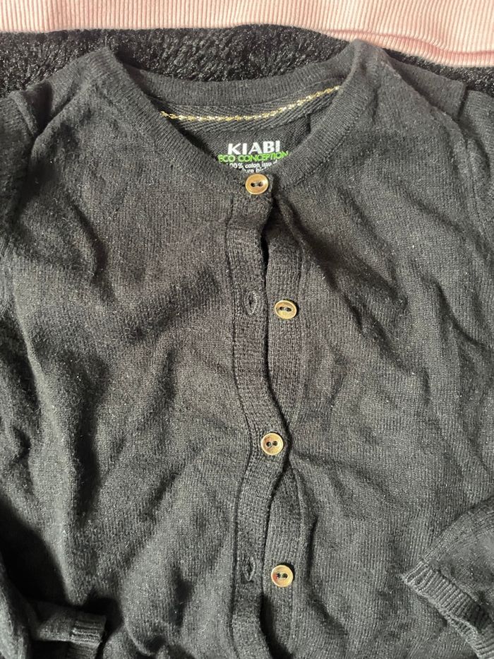 Lot pull et gilet - photo numéro 2