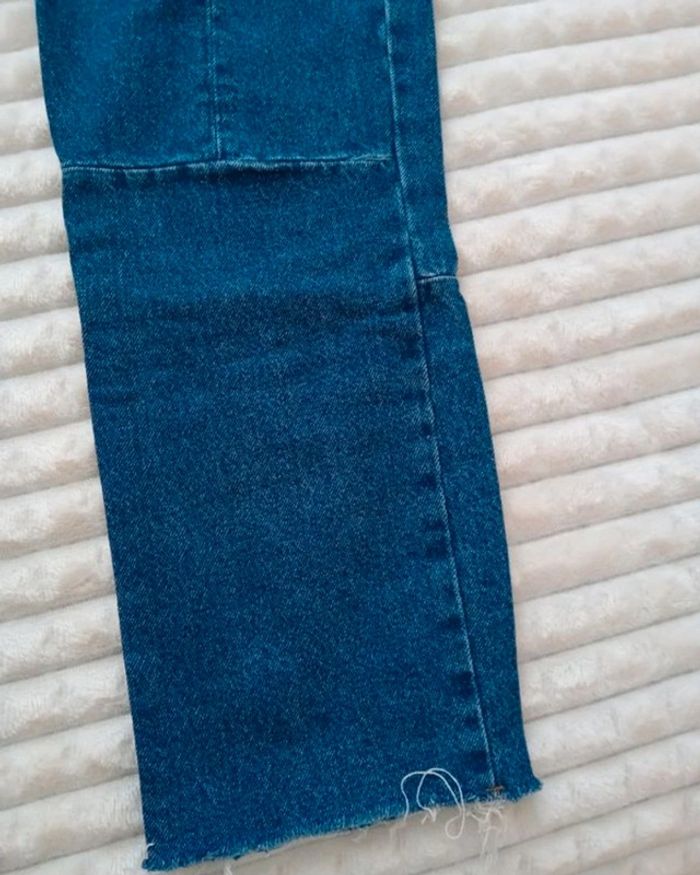 Jean neuf t.40 💙🌼 - photo numéro 4