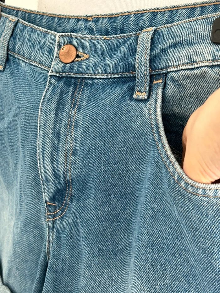 Short en Jean H&M Taille 42 - photo numéro 2