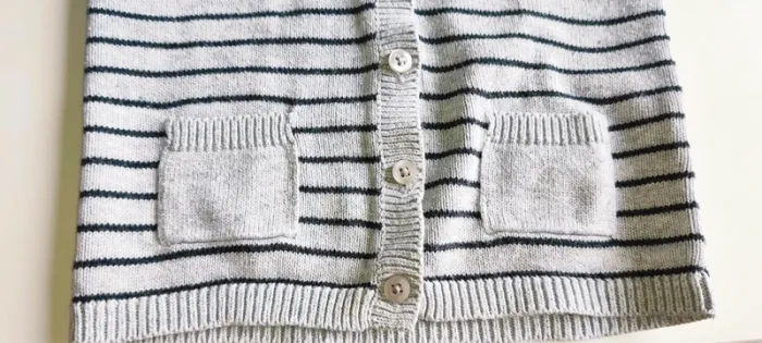 Joli gilet comme neuf - taille 9 mois - photo numéro 2