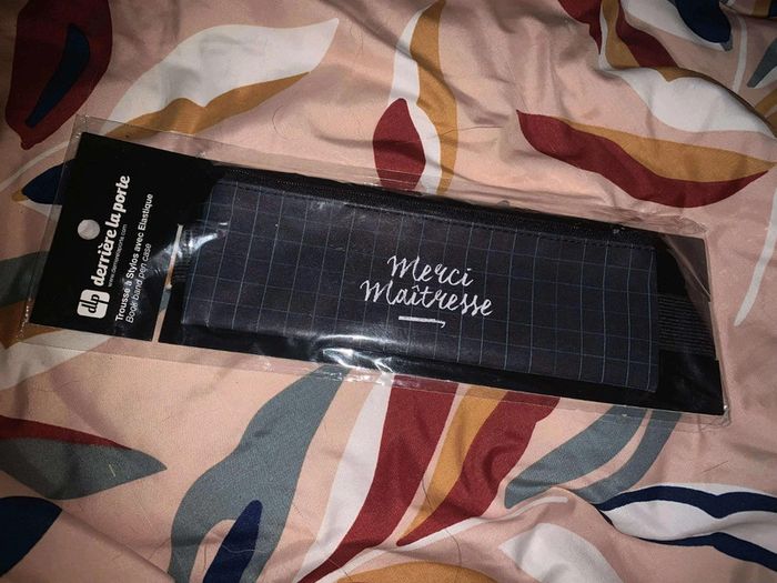 Trousse merci maîtresse